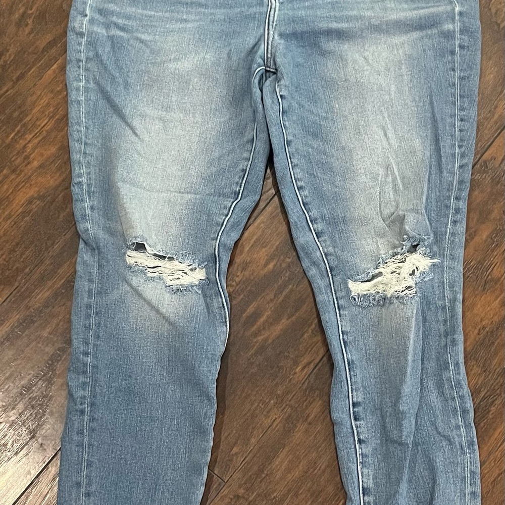 Women's Blue Distressed Jeans